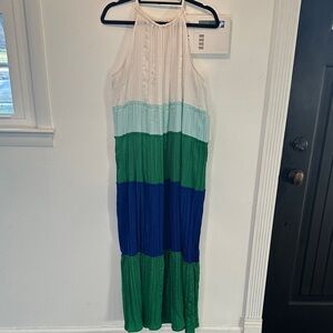 Sleeveless Colorblock Maxi Dress in Cream, Mint, Green & Blue. Size 18/20W